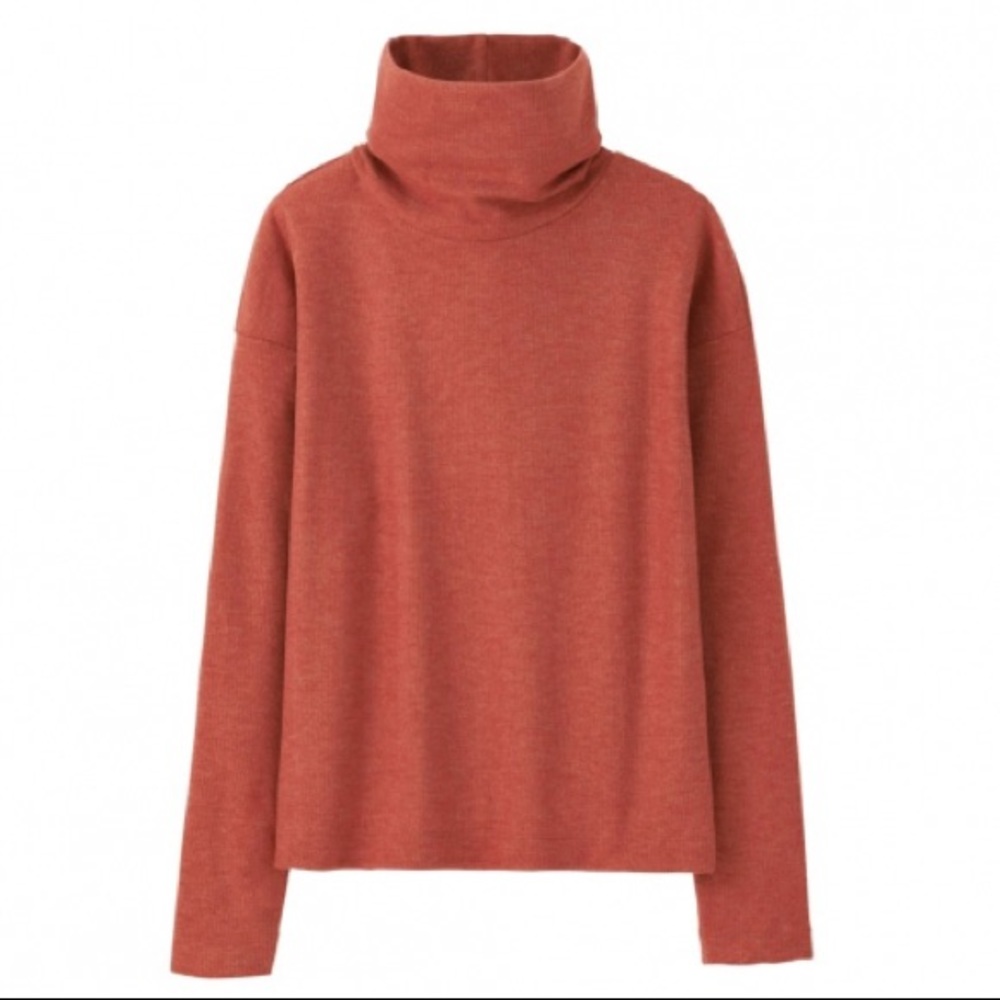 Uniqlo • Heat Tech ribbed fleece turtleneck
